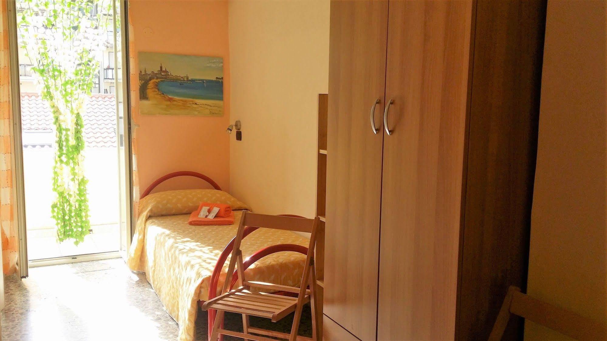 B&B Jamba Альгеро Экстерьер фото
